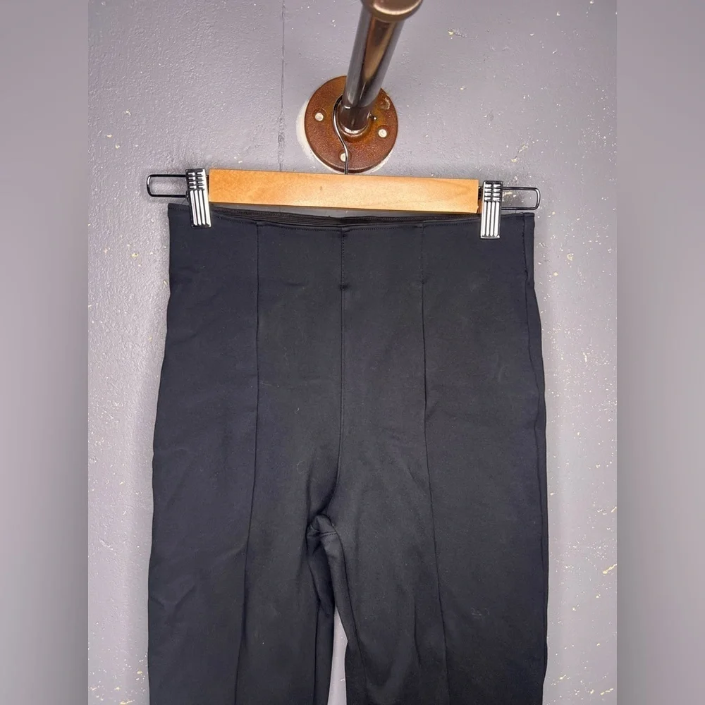 Abercrombie & Fitch Black Flare Pant (XS)